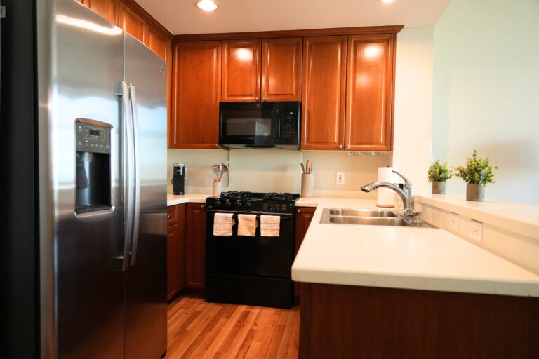 fully-furnished-kitchen-monthly-rental